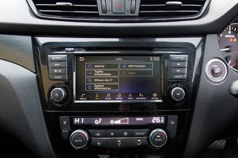 Nissan Qashqai DIG-T N-TEC DCT 24