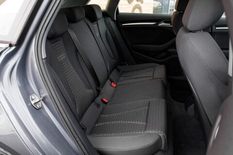 Audi A3 TFSI SPORT 33