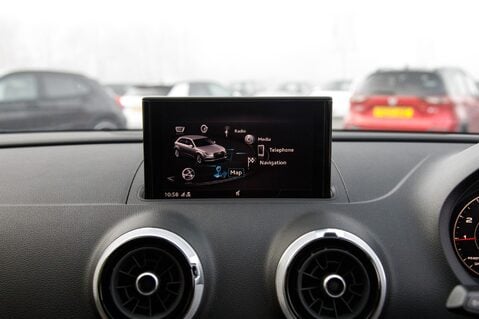 Audi A3 TFSI SPORT 22