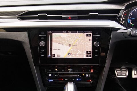 Volkswagen Arteon R-LINE TSI DSG 28