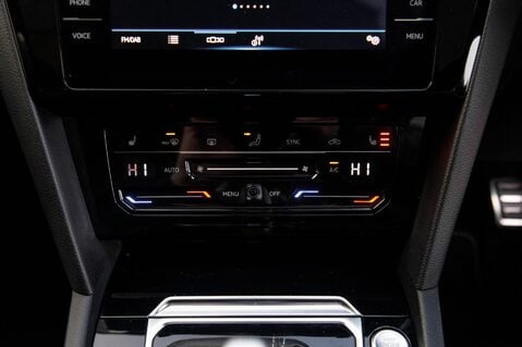 Volkswagen Arteon R-LINE TSI DSG 40