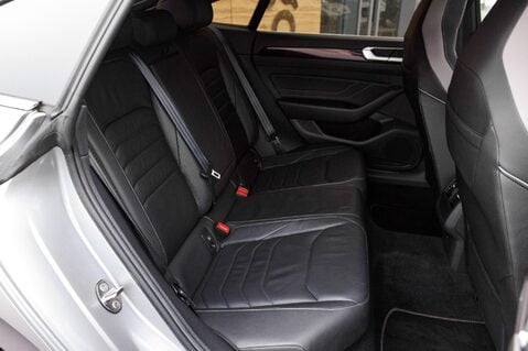 Volkswagen Arteon R-LINE TSI DSG 42