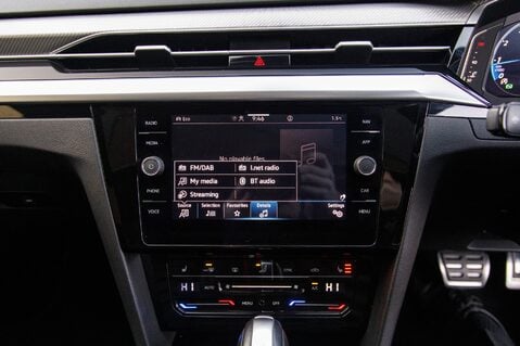 Volkswagen Arteon R-LINE TSI DSG 26