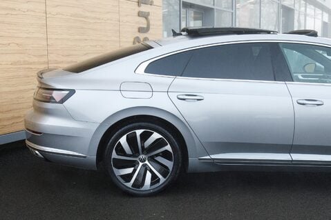 Volkswagen Arteon R-LINE TSI DSG 7