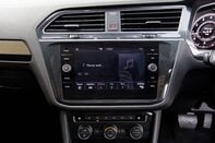 Volkswagen Tiguan Allspace SEL TSI DSG 25