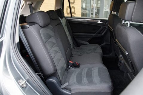 Volkswagen Tiguan Allspace SEL TSI DSG 39