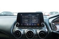 Nissan Juke Juke 1.0 DiG-T 114 N-Connecta 5dr DCT Ha 26