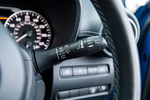 Nissan Juke Juke 1.0 DiG-T 114 N-Connecta 5dr DCT Ha 17