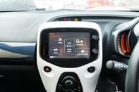 Peugeot 108 PURETECH COLLECTION 21