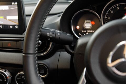 Mazda MX-5 SPORT TECH 17