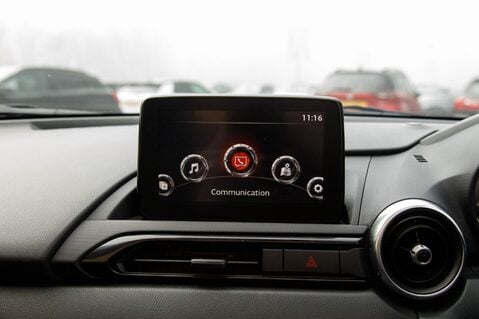 Mazda MX-5 SPORT TECH 23