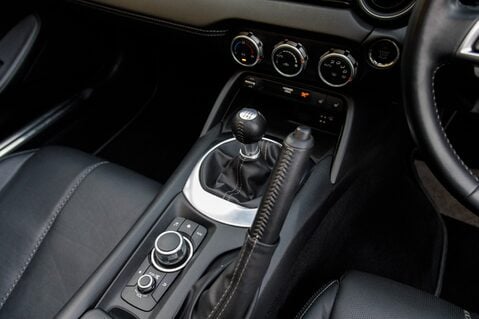 Mazda MX-5 SPORT TECH 32