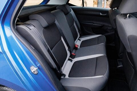 Skoda Fabia COLOUR EDITION MPI 34