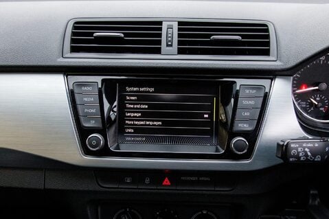 Skoda Fabia COLOUR EDITION MPI 24