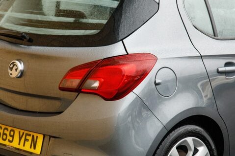 Vauxhall Corsa SRI NAV S/S 9