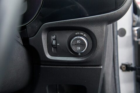 Vauxhall Corsa ELITE NAV PREMIUM 16