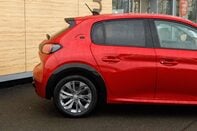 Peugeot 208 ALLURE 7