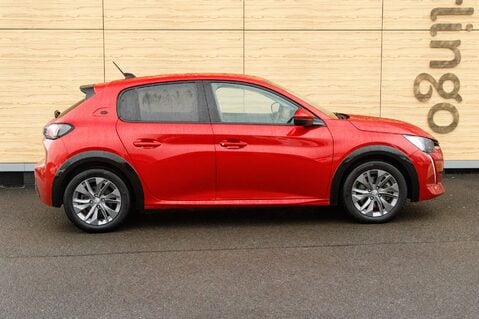 Peugeot 208 ALLURE 12