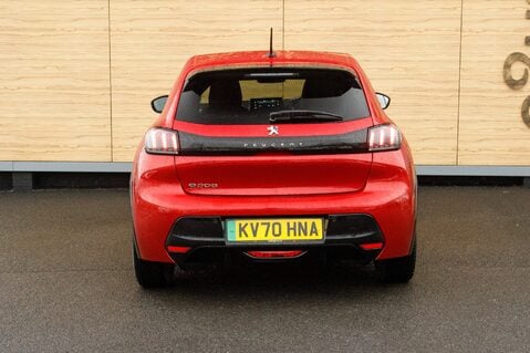 Peugeot 208 ALLURE 6