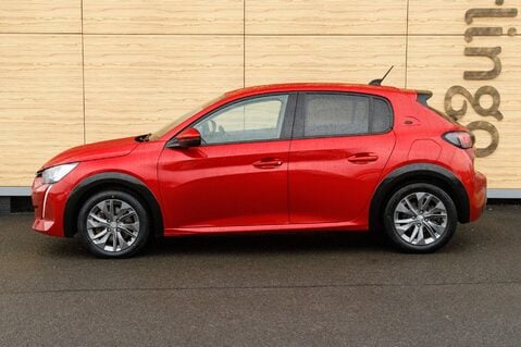 Peugeot 208 ALLURE 13