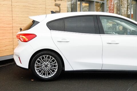 Ford Focus TITANIUM X EDITION MHEV 7