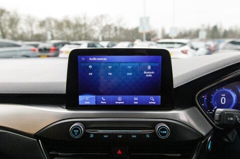 Ford Focus TITANIUM X EDITION MHEV 21