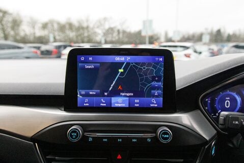 Ford Focus TITANIUM X EDITION MHEV 23