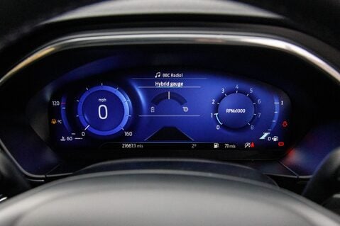 Ford Focus TITANIUM X EDITION MHEV 14