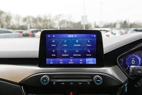 Ford Focus TITANIUM X EDITION MHEV 25