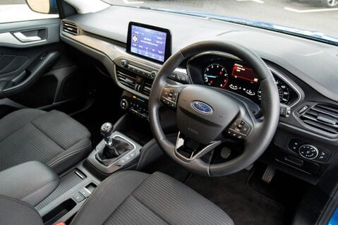 Ford Focus TITANIUM 4