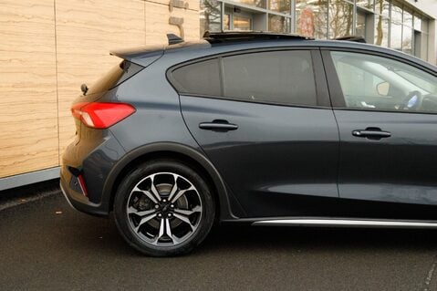 Ford Focus X ECOBLUE 7