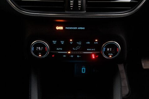 Ford Focus X ECOBLUE 32