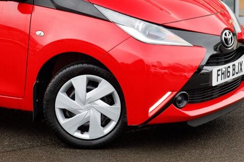 Toyota Aygo VVT-I X-PLAY 11