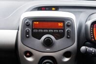 Toyota Aygo VVT-I X-PLAY 24