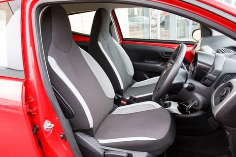 Toyota Aygo VVT-I X-PLAY 29