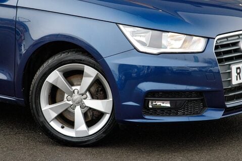 Audi A1 TFSI SPORT 11