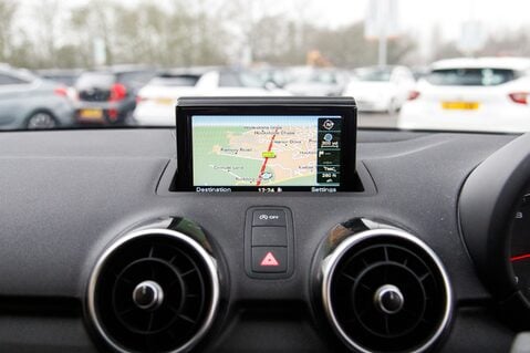 Audi A1 TFSI SPORT 28