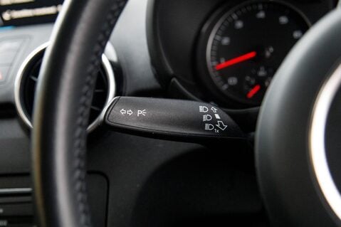 Audi A1 TFSI SPORT 16