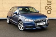 Audi A1 TFSI SPORT 1