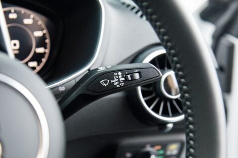 Audi TT TFSI S LINE 19