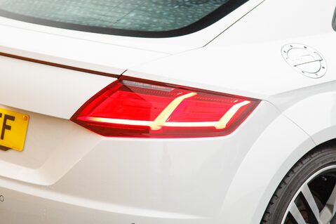 Audi TT TFSI S LINE 10