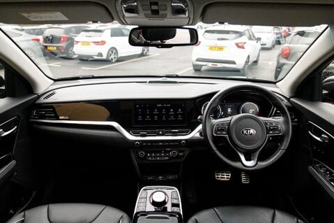 Kia Niro 4 PLUS 3