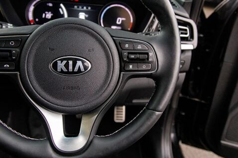 Kia Niro 4 PLUS 20