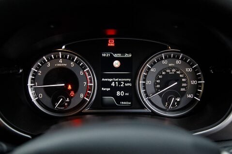 Suzuki Vitara SZ-T BOOSTERJET ALLGRIP MHEV 15