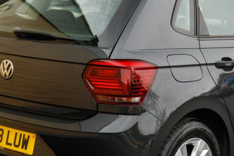 Volkswagen Polo SE EVO 9