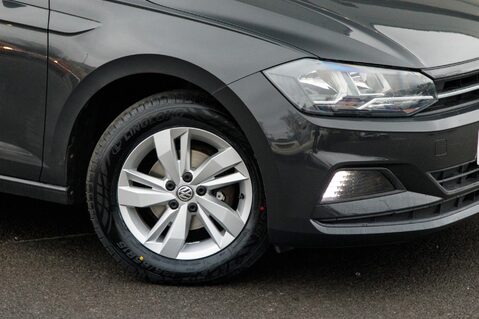 Volkswagen Polo SE EVO 11