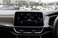 Volkswagen T-Roc STYLE TSI DSG 27