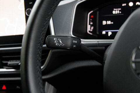 Volkswagen T-Roc STYLE TSI DSG 16