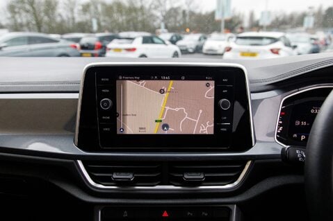 Volkswagen T-Roc STYLE TSI DSG 24