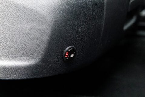 Volkswagen T-Roc STYLE TSI DSG 34